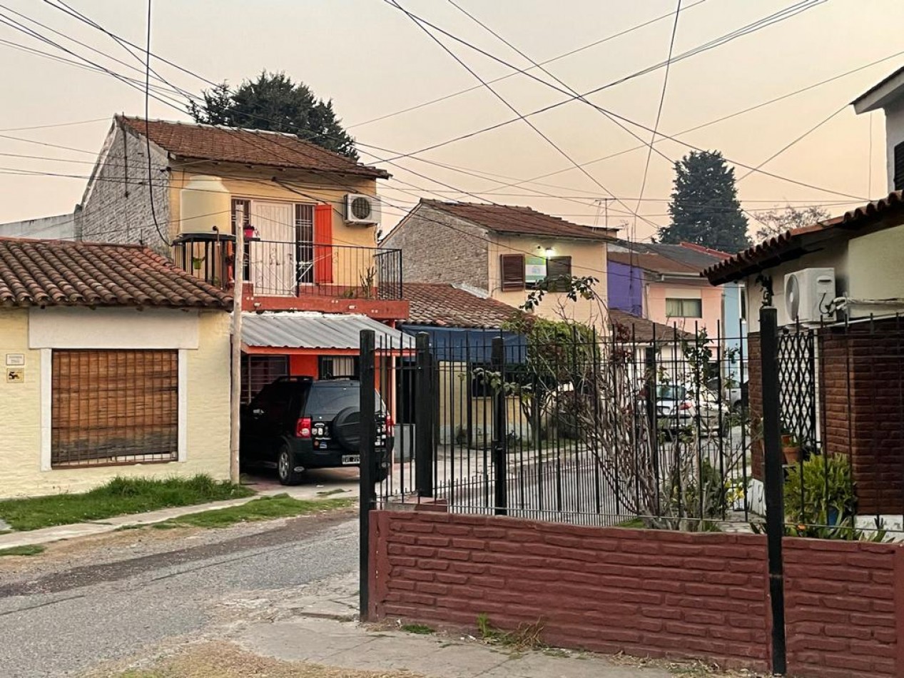 VENTA-DUPEX 4 AMBIENTES LOS POLVORINES