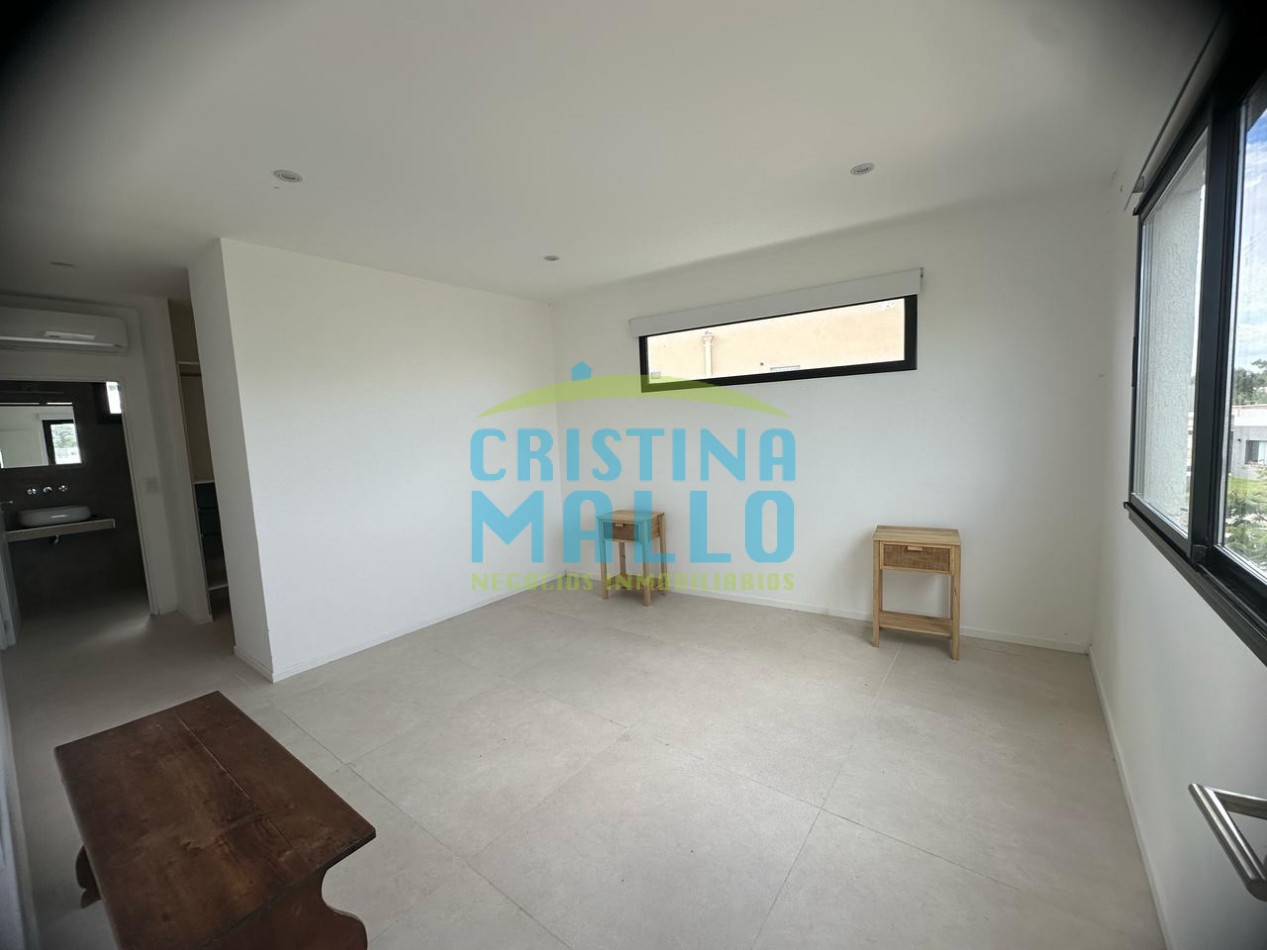 Casa 5 Ambiente "Santa Elena" Pilar del Este