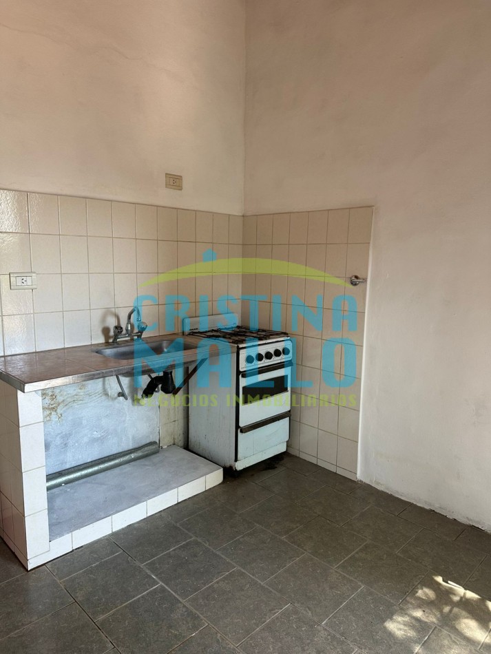 Venta de PH 2 ambientes con amplio patio- Los Polvorines