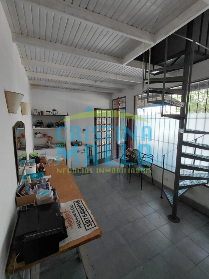 Local En Alquiler, excelente zona comercial. Florida, Vicente Lopez