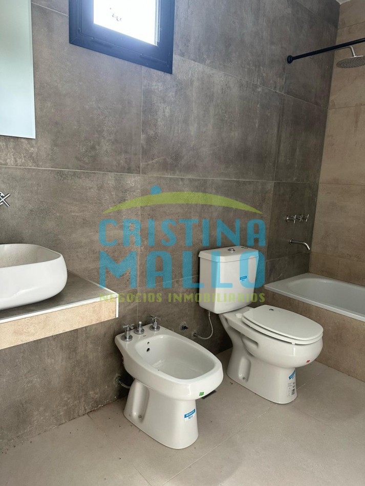 Casa 5 Ambiente "Santa Elena" Pilar del Este